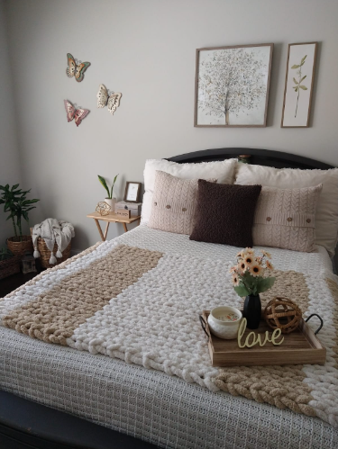 TEDDY BEAR TEXTURE THROW PILLOW