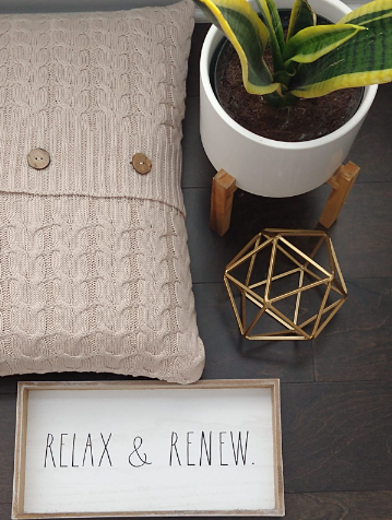 Natural Button Knit Throw PilloW