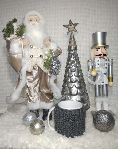COAL CHRISTMAS MUG COZY