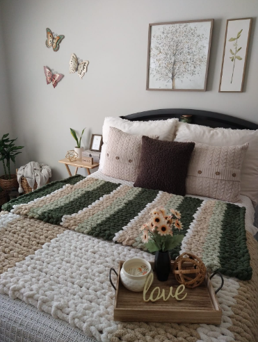 Cozy Chunky Blanket / Small